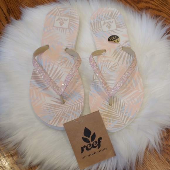 REEF stargazer Thong Sandals - Picture 2 of 8
